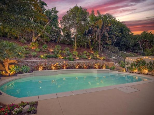 2814 Sombrosa St., Carlsbad CA 92009