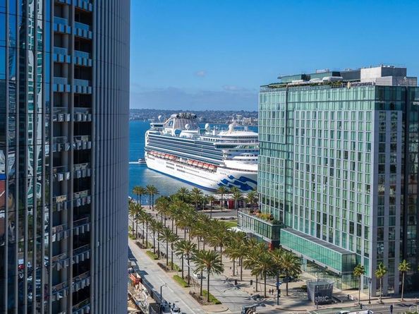 700 W E Street 1604, San Diego CA 92101