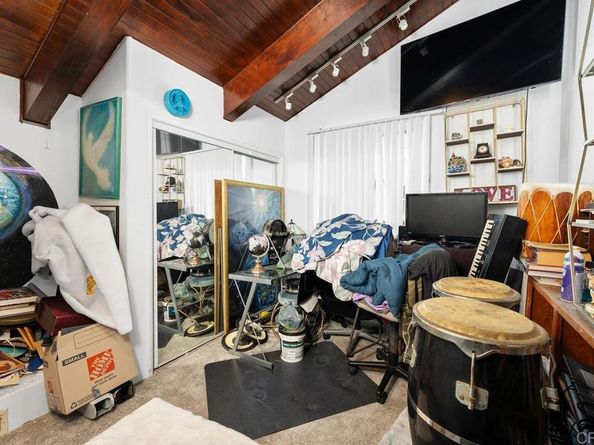 515 Neptune Avenue, Encinitas CA 92024