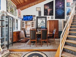 515 Neptune Avenue, Encinitas CA 92024