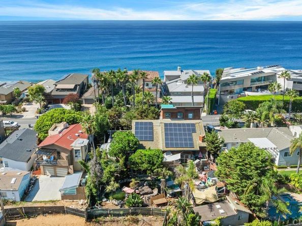 515 Neptune Avenue, Encinitas CA 92024