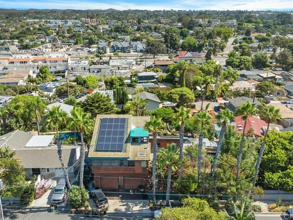 515 Neptune Avenue, Encinitas CA 92024