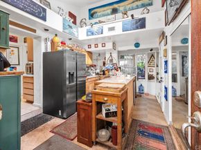 515 Neptune Avenue, Encinitas CA 92024