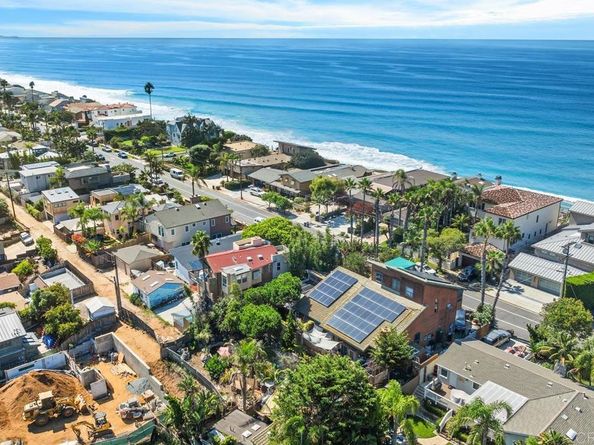515 Neptune Avenue, Encinitas CA 92024