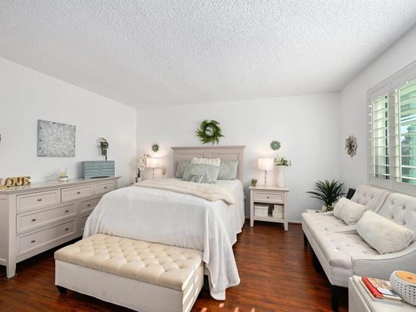 3594 Pear Blossom Drive, Oceanside CA 92057