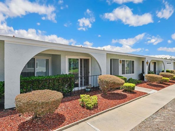 3594 Pear Blossom Drive, Oceanside CA 92057