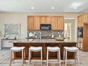 679 Glasgow  Ct, San Marcos CA 92069