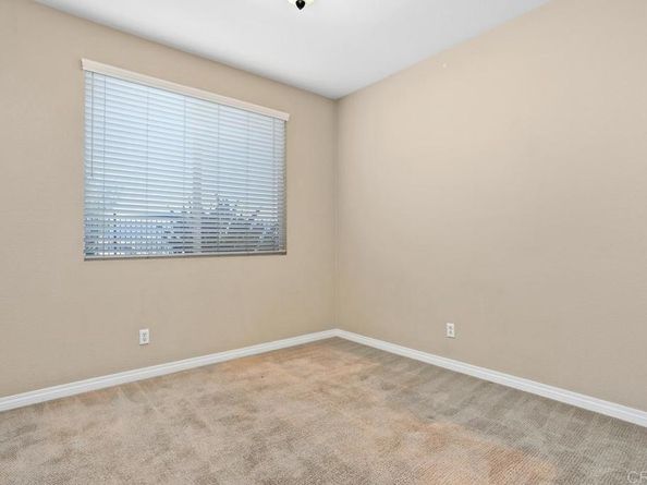 679 Glasgow  Ct, San Marcos CA 92069