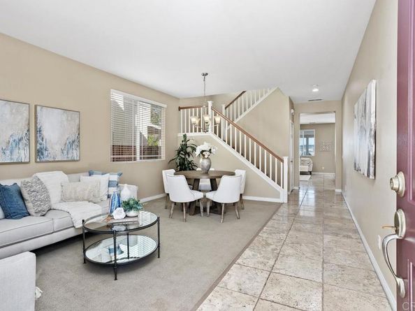 679 Glasgow  Ct, San Marcos CA 92069