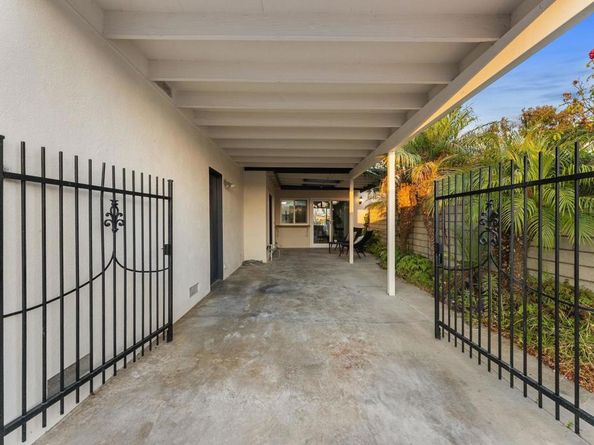 3839 Vista Campana S 32, Oceanside CA 92057