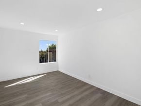 8036 Linda Vista Rd. 2E, San Diego CA 92111
