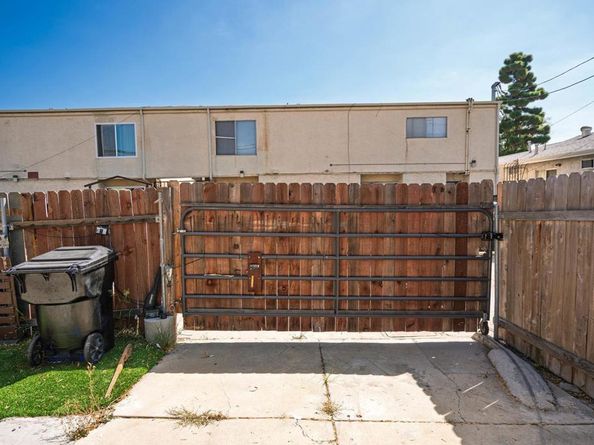 4175 Van Dyke Avenue, San Diego CA 92105