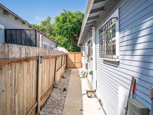 4175 Van Dyke Avenue, San Diego CA 92105