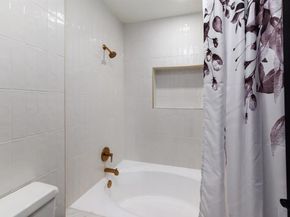 2349 Altisma Way B, Carlsbad CA 92009