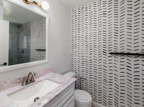 2349 Altisma Way B, Carlsbad CA 92009