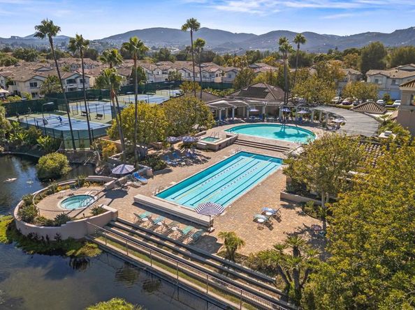 18752 Caminito Cantilena 170, San Diego CA 92128