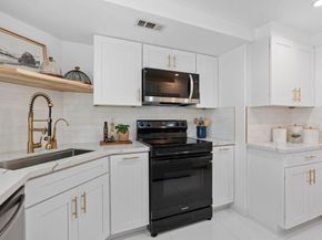 12152 Royal Birkdale Row B, San Diego CA 92128