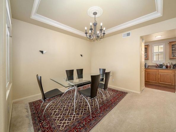 3748 Cavern Pl, Carlsbad CA 92010