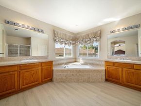 3748 Cavern Pl, Carlsbad CA 92010