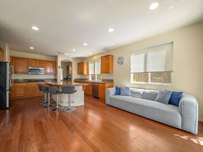 3748 Cavern Pl, Carlsbad CA 92010
