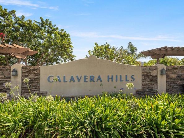 3748 Cavern Pl, Carlsbad CA 92010
