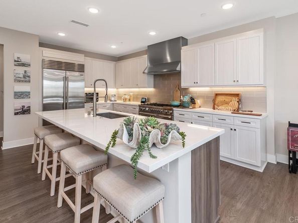 800 Grand Avenue 105, Carlsbad CA 92008