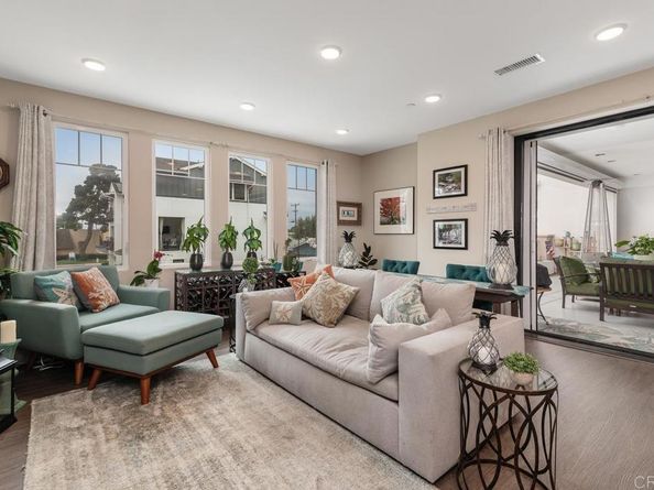 800 Grand Avenue 105, Carlsbad CA 92008