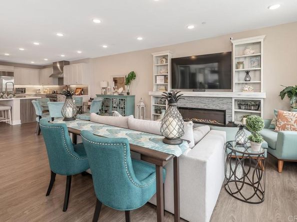 800 Grand Avenue 105, Carlsbad CA 92008
