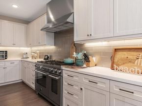 800 Grand Avenue 105, Carlsbad CA 92008