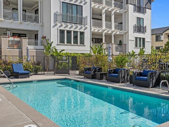 800 Grand Avenue 105, Carlsbad CA 92008