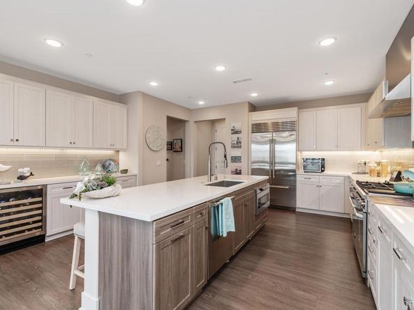 800 Grand Avenue 105, Carlsbad CA 92008