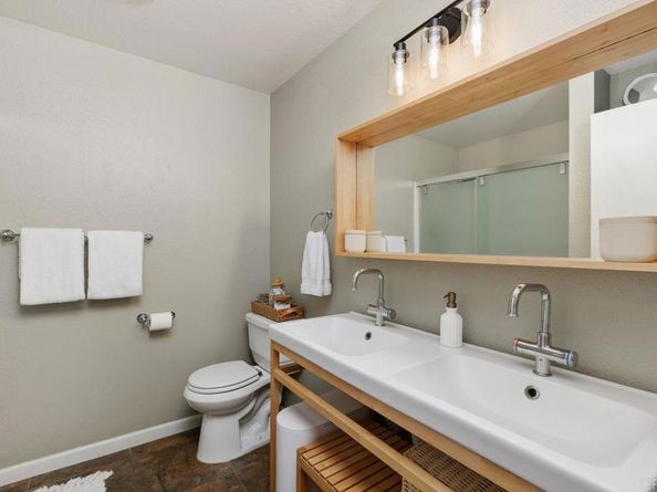 870 S Rancho Santa Fe Road B, San Marcos CA 92078