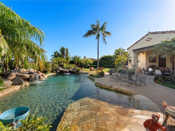 4945 Rancho Verde Trail, San Diego CA 92130