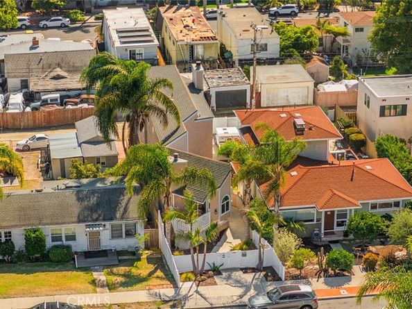 1737 Beryl Street, San Diego CA 92109