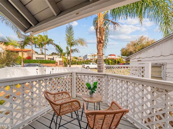 1737 Beryl Street, San Diego CA 92109