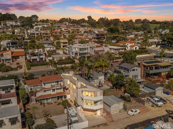 1737 Beryl Street, San Diego CA 92109