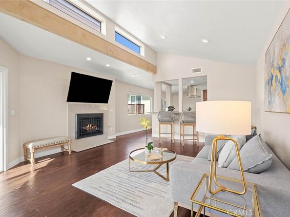 1737 Beryl Street, San Diego CA 92109