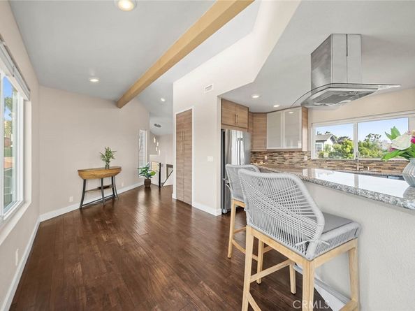 1737 Beryl Street, San Diego CA 92109