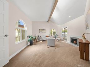 1737 Beryl Street, San Diego CA 92109