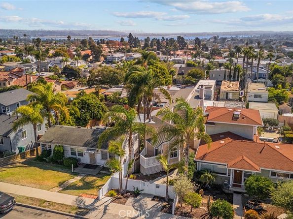 1737 Beryl Street, San Diego CA 92109