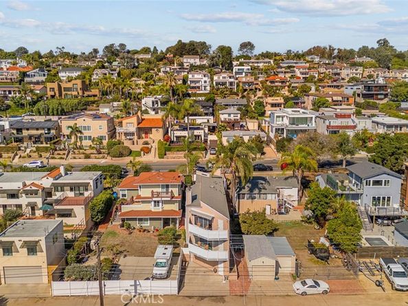 1737 Beryl Street, San Diego CA 92109