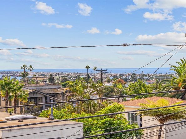 1737 Beryl Street, San Diego CA 92109