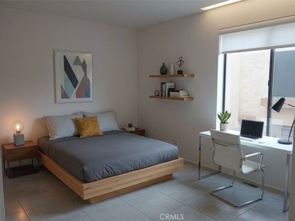 3252 Via Marin 9, La Jolla CA 92037