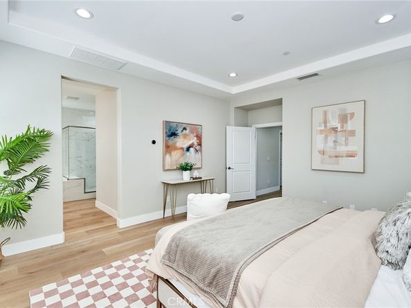 223 Gaspar, Irvine CA 92618