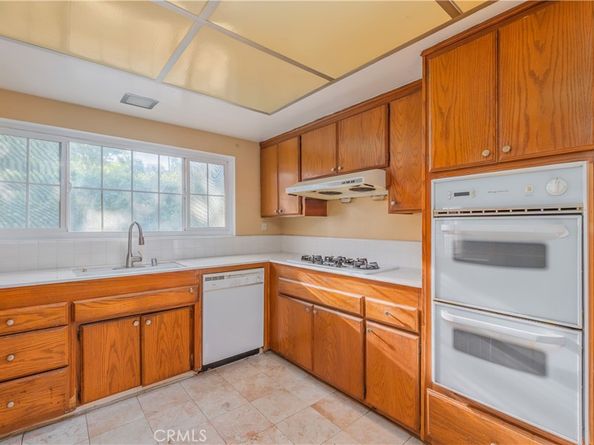 16060 Villa Flores Drive, Hacienda Heights CA 91745