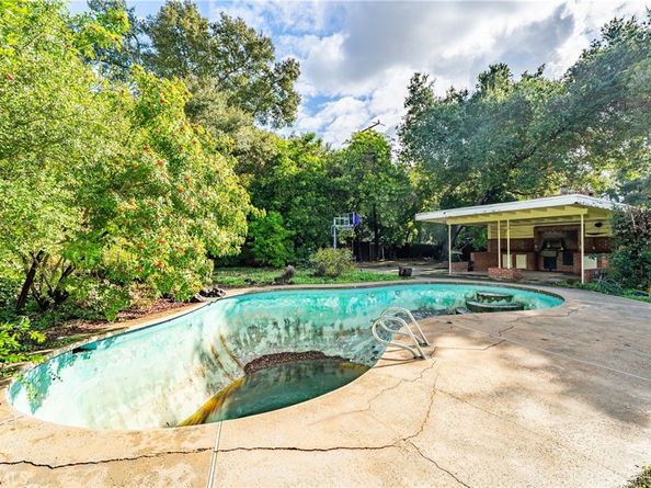 1210 Rodeo Road, Arcadia CA 91006