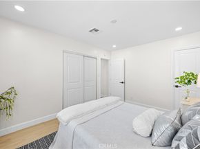 6714 Mclennan, Lake Balboa CA 91406