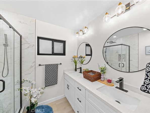 6714 Mclennan, Lake Balboa CA 91406