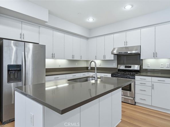 96 Tallowood, Irvine CA 92620