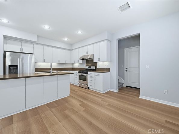 96 Tallowood, Irvine CA 92620